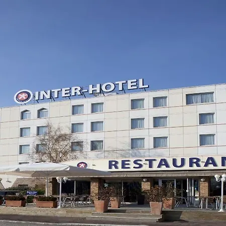 Kyriad Le Lac Hotel